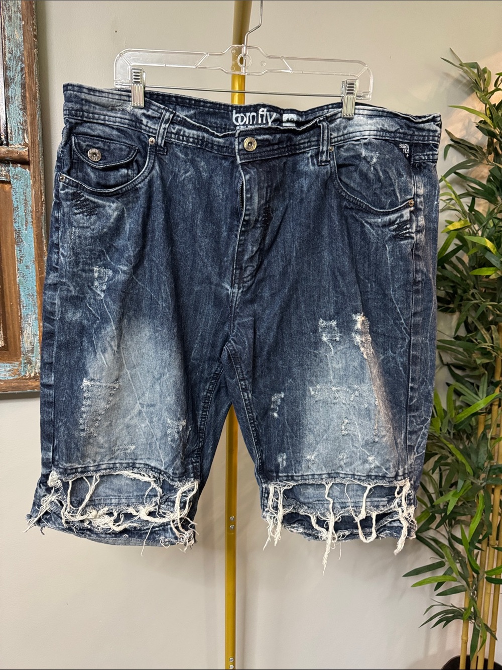 Born Fly Distressed Dark Blue Denim Jean Shorts with Frayed Hem EUC 42